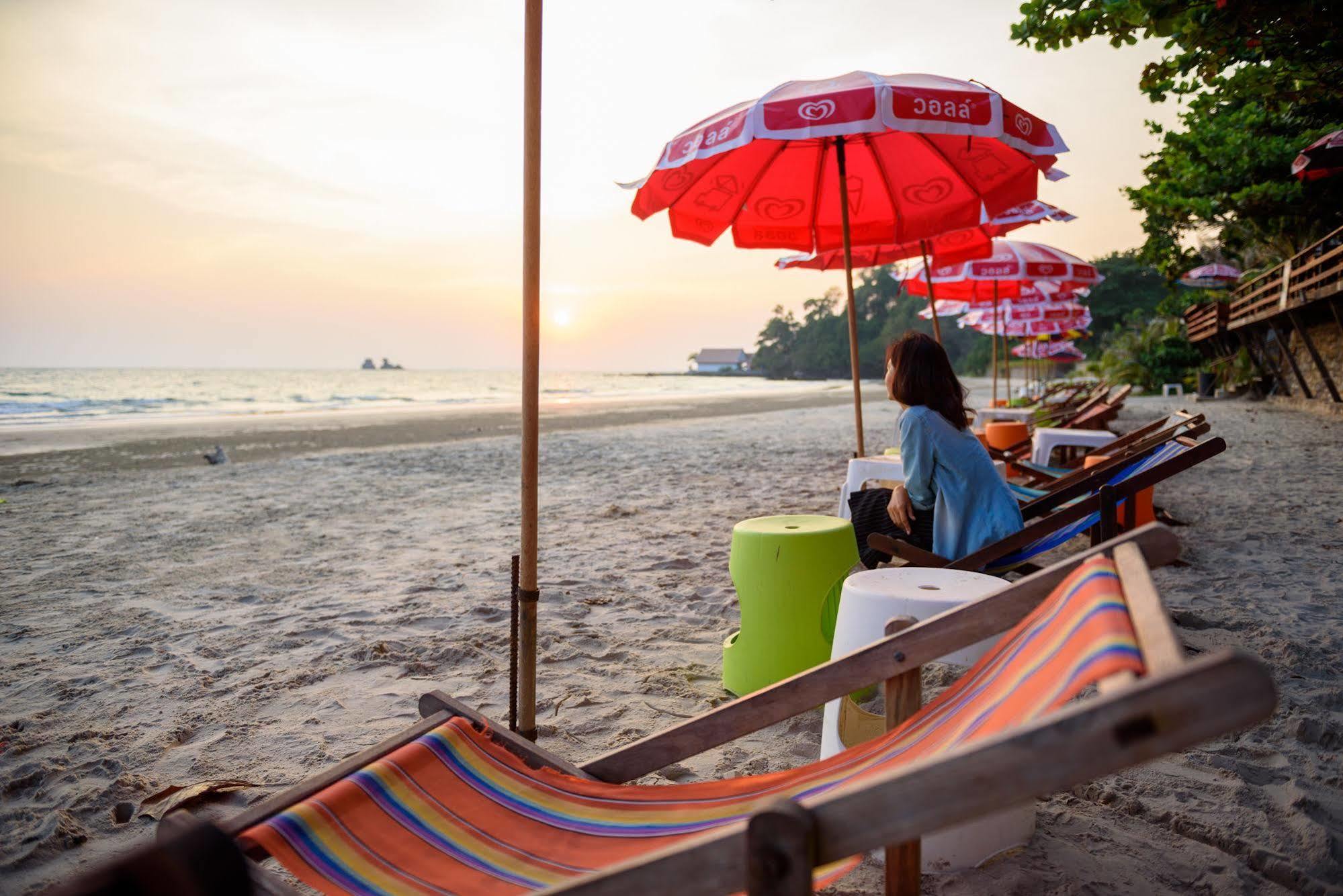 Baansuan Aokhai Beach Resort Mae Phim Ngoại thất bức ảnh